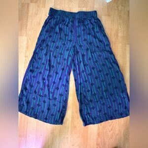 Silence + Noise | sz small GUC | Purple & Green harlequin culottes. See notes